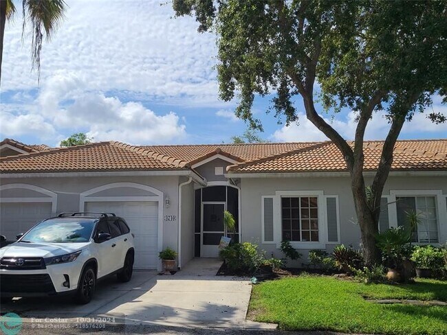 Foto del edificio - 4740 SW 12th Pl