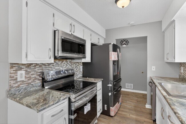Foto del edificio - 8941 48th Ave N