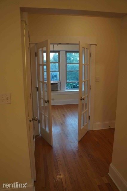 Foto del edificio - 2 br, 1 bath  - 1403 W Highland Ave A