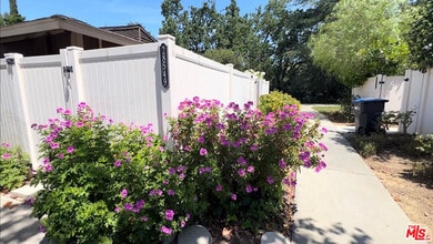 Building Photo - 28549 Conejo View Dr
