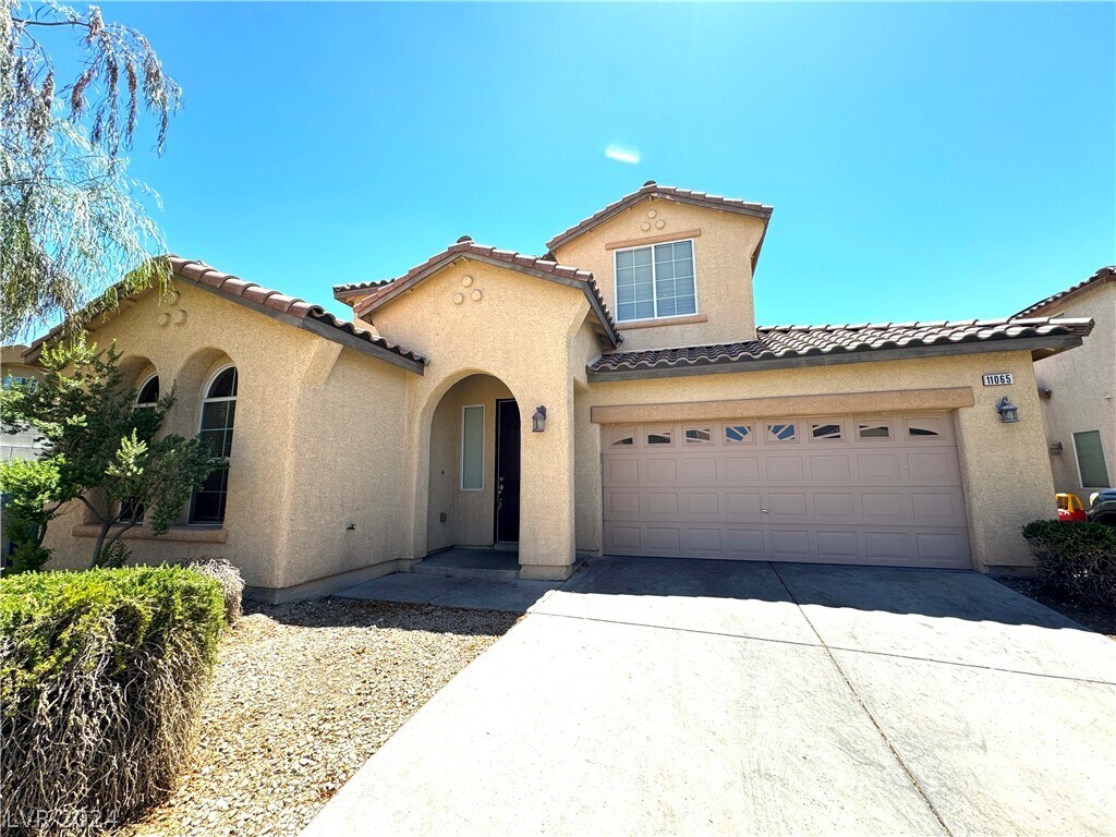 Primary Photo - 11065 Calamint Hills Ct