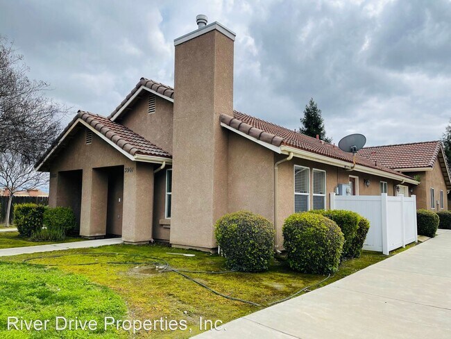 Foto del edificio - 2 br, 2 bath House - 3901 W. Cecil Avenue