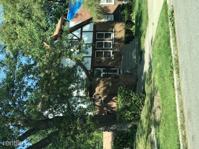 Primary Photo - 13515 Montrose St