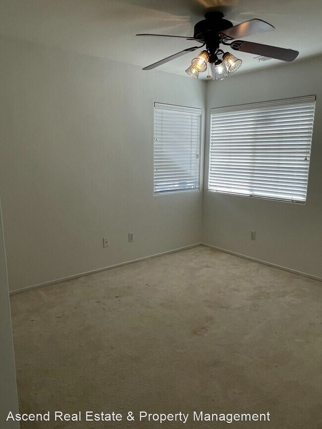 Building Photo - 3 br, 2 bath House - 10208 Pyramid Peak Dr