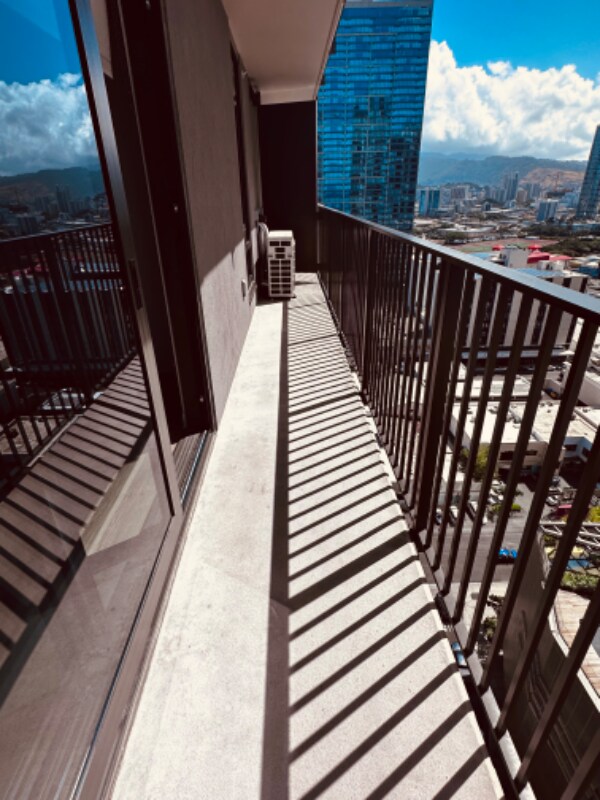 Foto del edificio - 987 Queen St