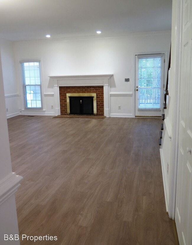 Building Photo - 2 br, 2.5 bath House - 745 Weathergreen Drive