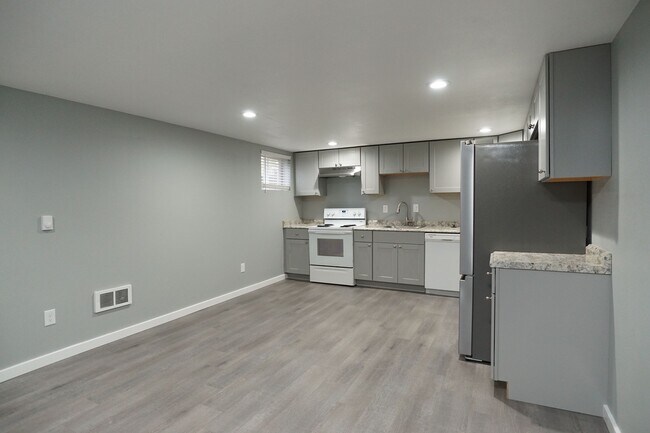 Foto del edificio - 1523 S Mason Ave