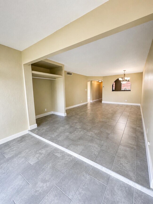 Building Photo - 7830 Northwest 33rd Street