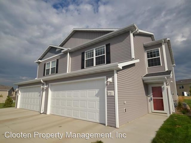 Foto principal - 3 br, 3 bath House - 721 Weyburn Drive