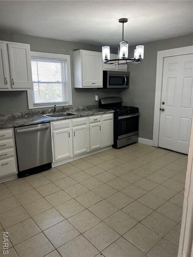 Foto del edificio - 2530 Oakland Ave