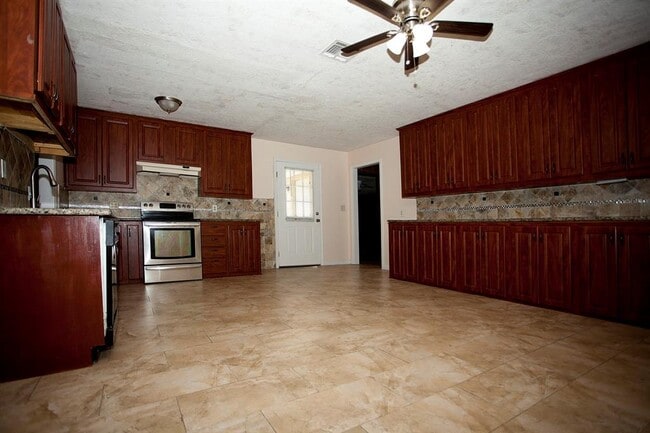 Foto del edificio - 938 Shawnee St