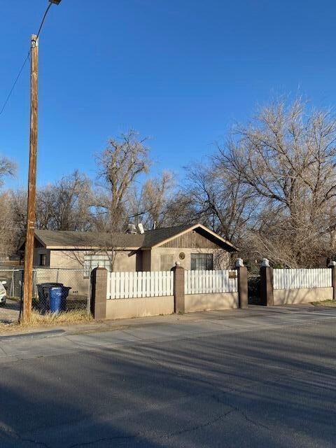 Primary Photo - 7529 Green Valley Pl