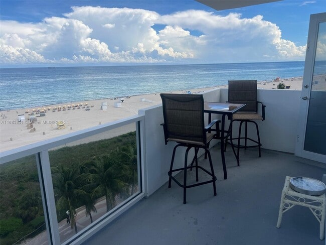 Building Photo - 100 Lincoln Rd