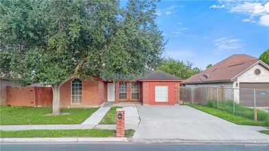 Building Photo - 6807 Otono St