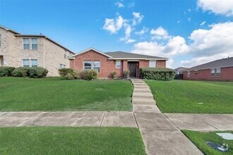 Building Photo - 3012 Southern Hills Ln