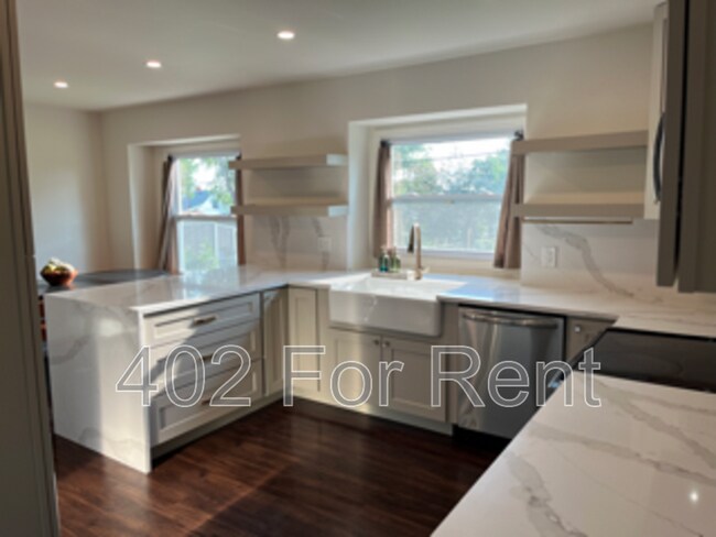 Foto del edificio - 3322 S 78th St