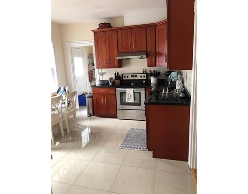 Building Photo - 21 Concord St