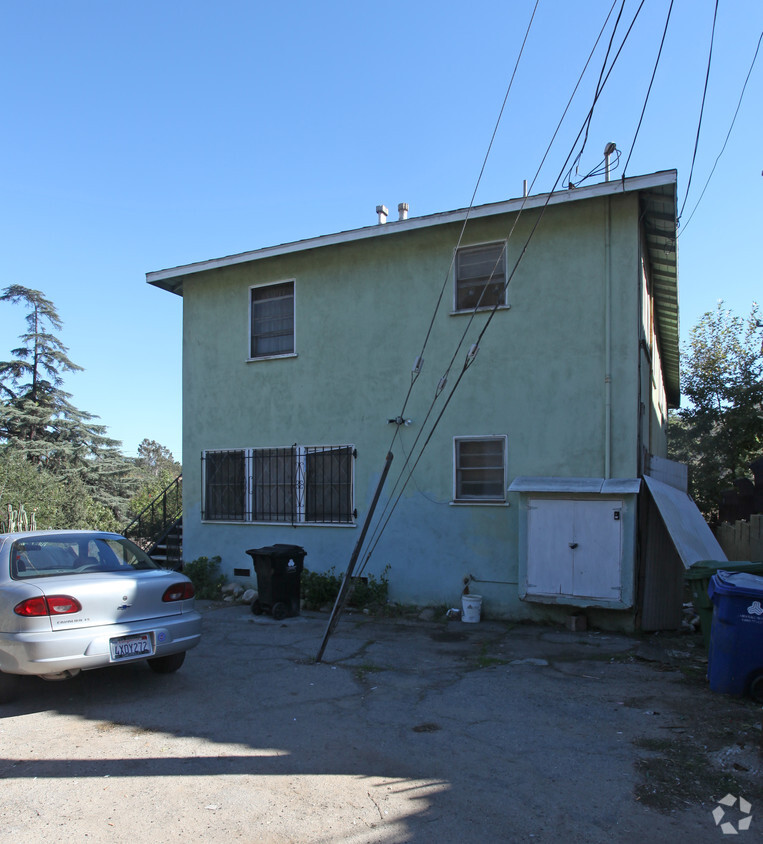 Building Photo - 4741 Figueroa St