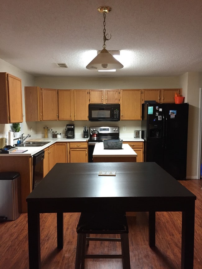 Building Photo - 3117 Mallard Forest Dr