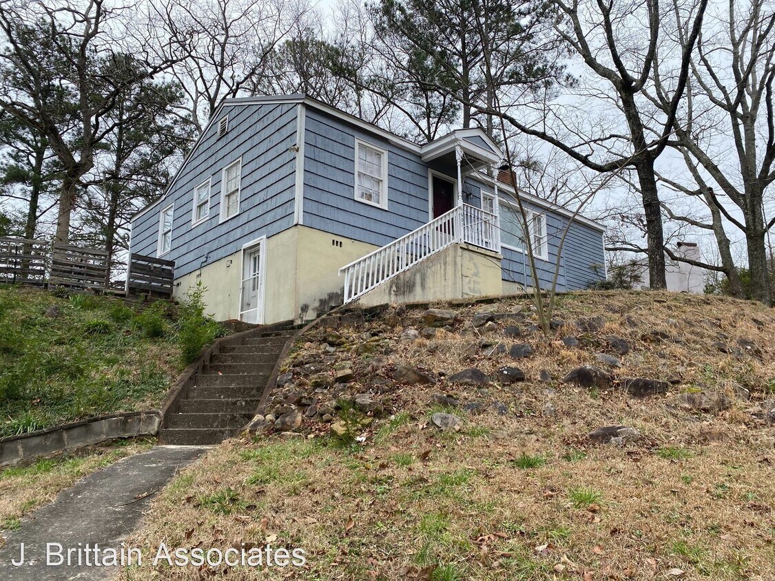 1601 Johnston Dr, Anniston, AL 36207 House Rental in Anniston, AL