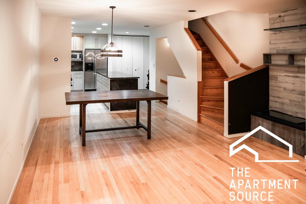 Photo - 1810 N Fremont St (Chicago, IL)