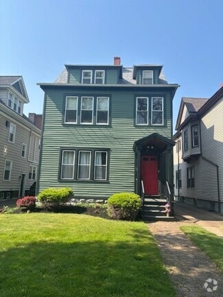Building Photo - 123 Highland Ave
