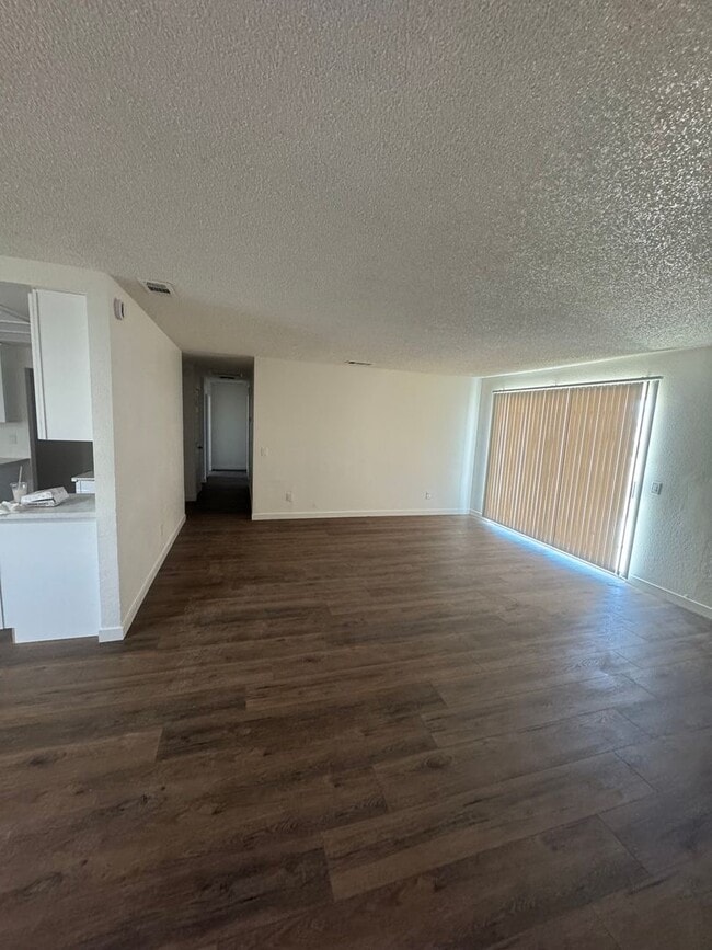 Foto del edificio - 21089 Klamath Rd