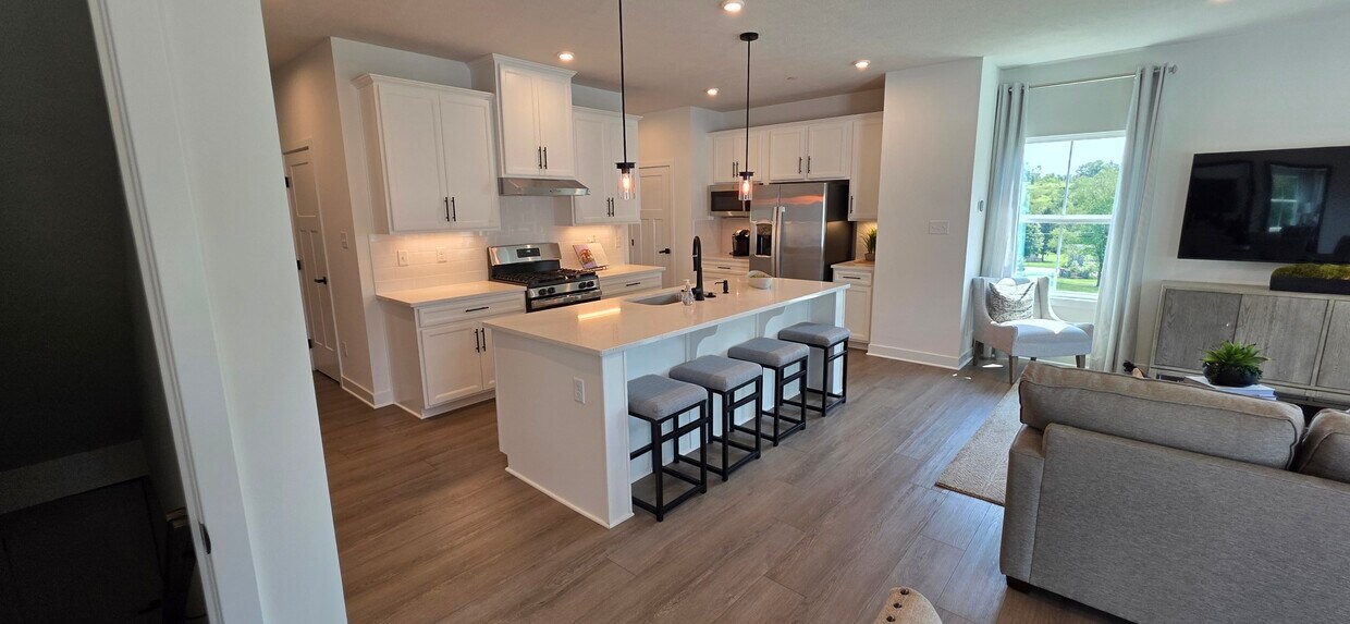 Foto principal - 1001 Wellington Ct