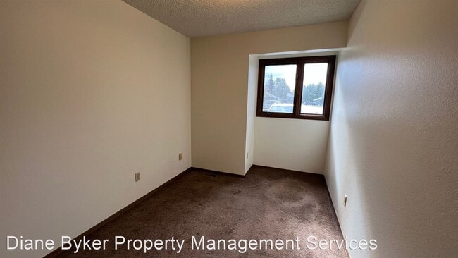Building Photo - 1 br, 1 bath House - 2200 Minerva Way #B8