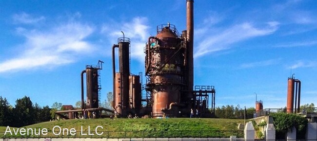 Foto del edificio - 3606 Interlake Ave N