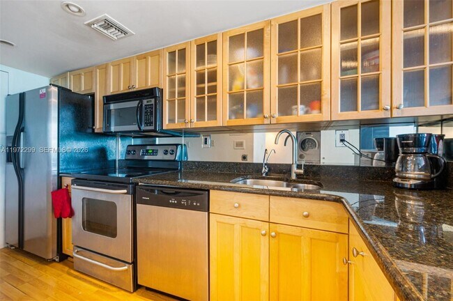 Foto del edificio - 1000 West Ave