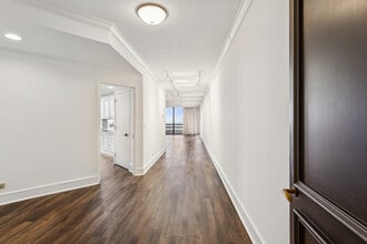 Building Photo - 2660 Peachtree Rd NW