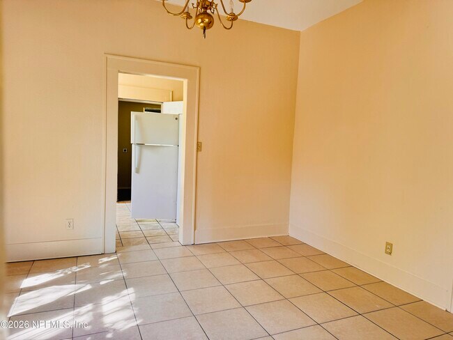 Foto del edificio - 1617 E 14th St