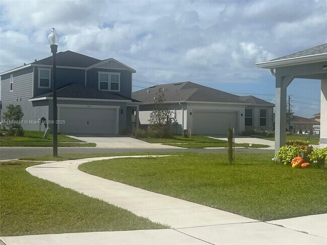 Foto del edificio - 3410 Haven Side Rd