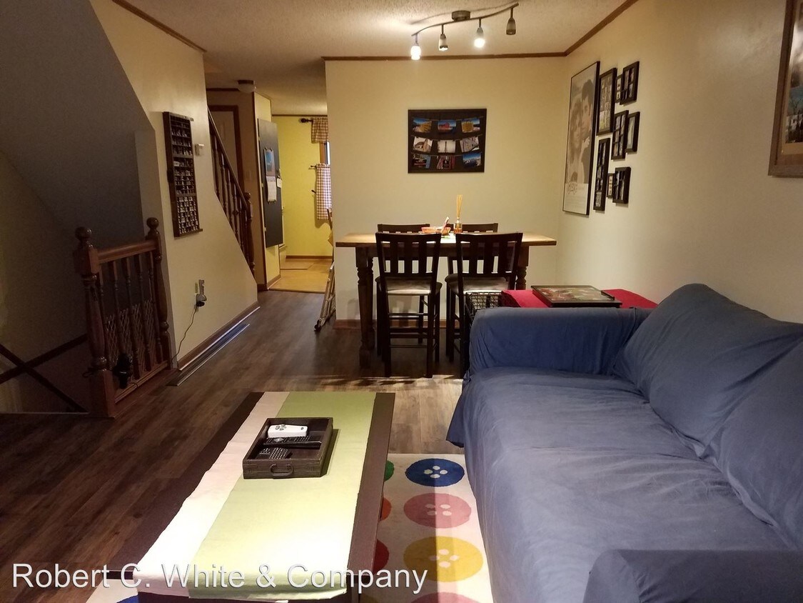 882 N Colony Rd, Meriden, CT 06450 House Rental in Meriden, CT