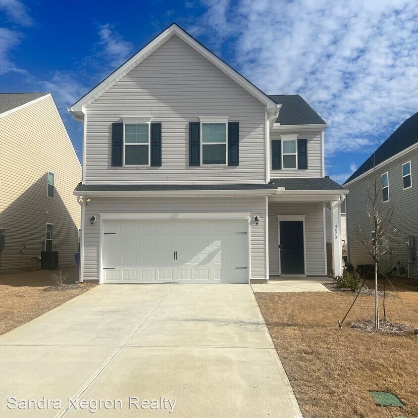 4 br, 2.5 bath House 4028 Thimbleberry Dr House Rental in