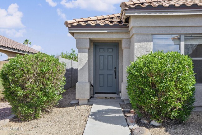 Foto del edificio - 10538 W Foothill Dr