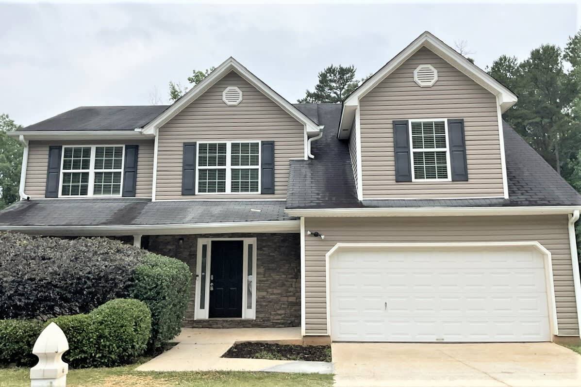 Primary Photo - 5021 Grist Mill Dr
