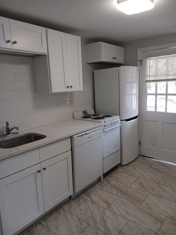 Foto principal - 755 Webster St
