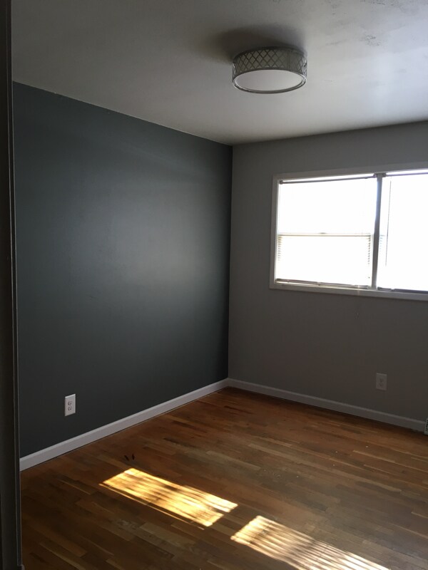 Foto del edificio - 1607 Cook Ave