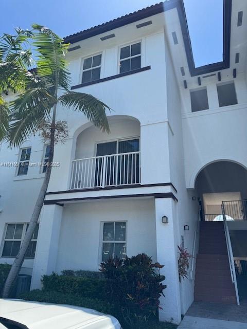 Foto del edificio - 8760 NW 97th Ave