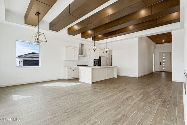 Building Photo - 962 Keenland Ave