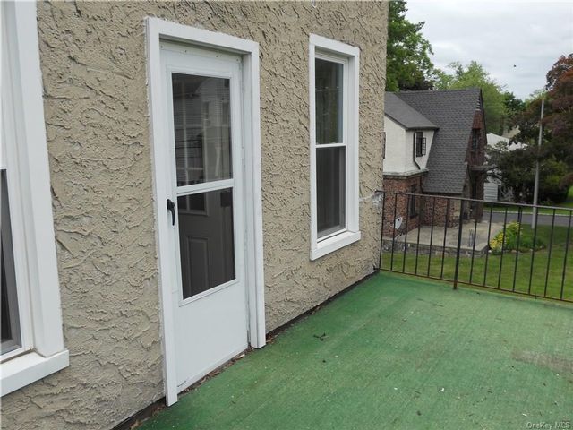 Primary Photo - 135 Elwood Ave