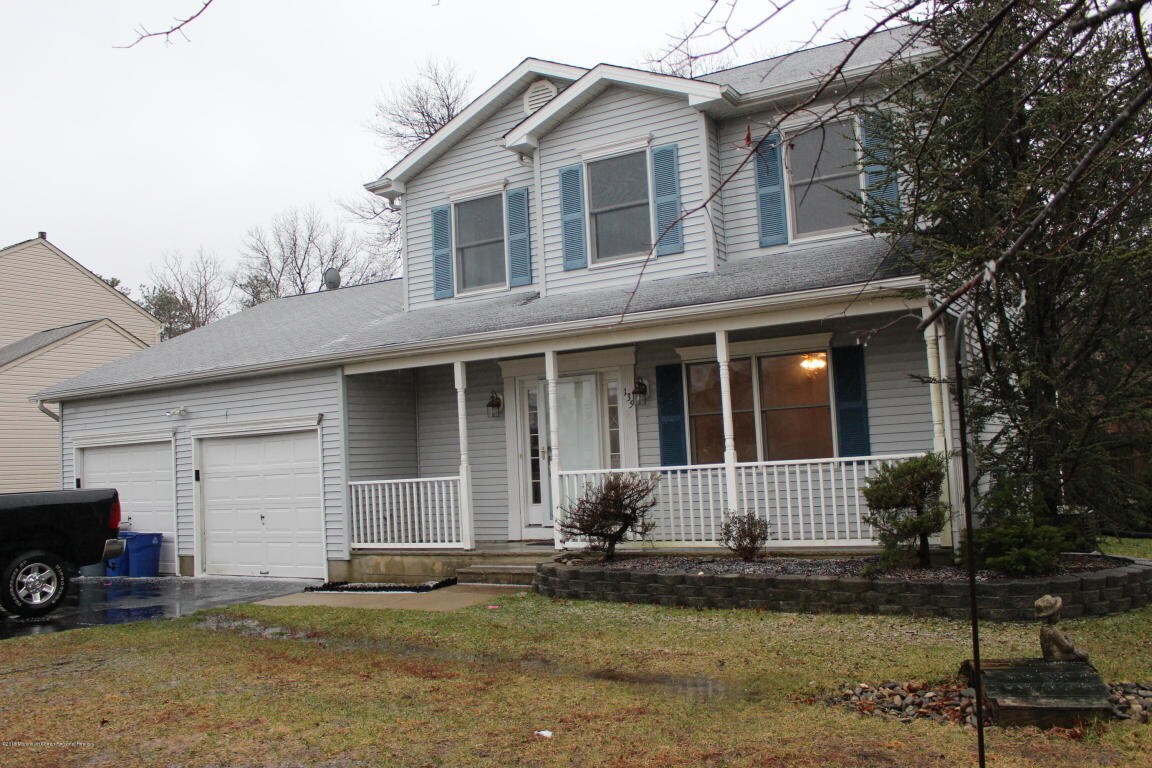 Primary Photo - 135 Georgetown Blvd