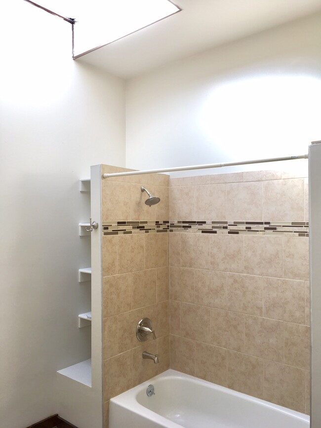 Foto del edificio - 2417 W Vermijo Ave