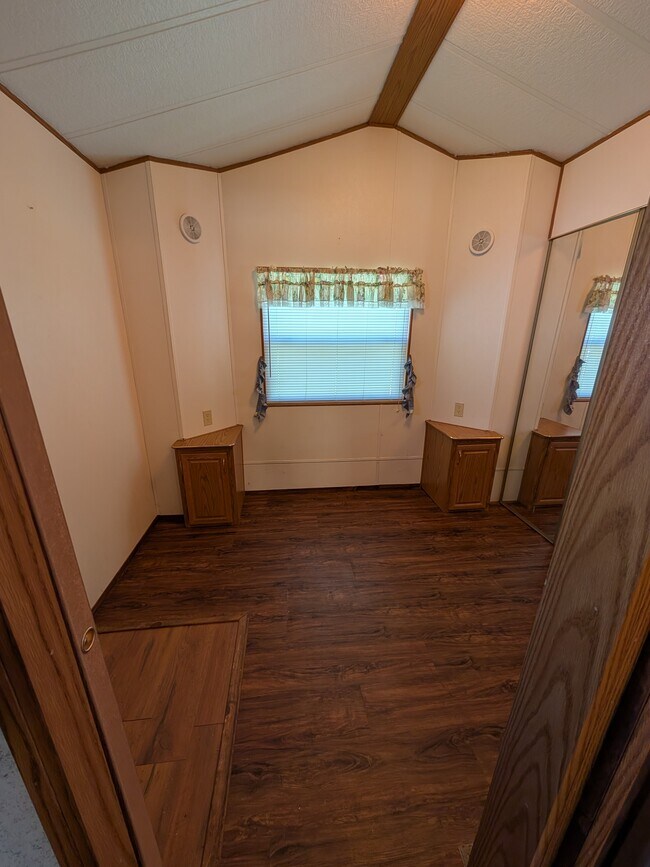 Foto del edificio - 14716 E 425 North Rd