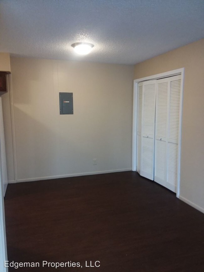 Building Photo - 2309 Texas Ave