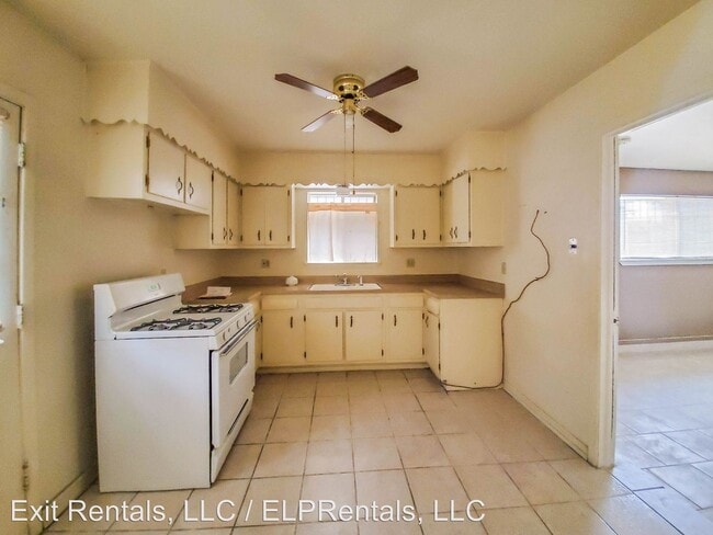 Building Photo - 4 br, 2 bath House - 9632 Montwood Dr.