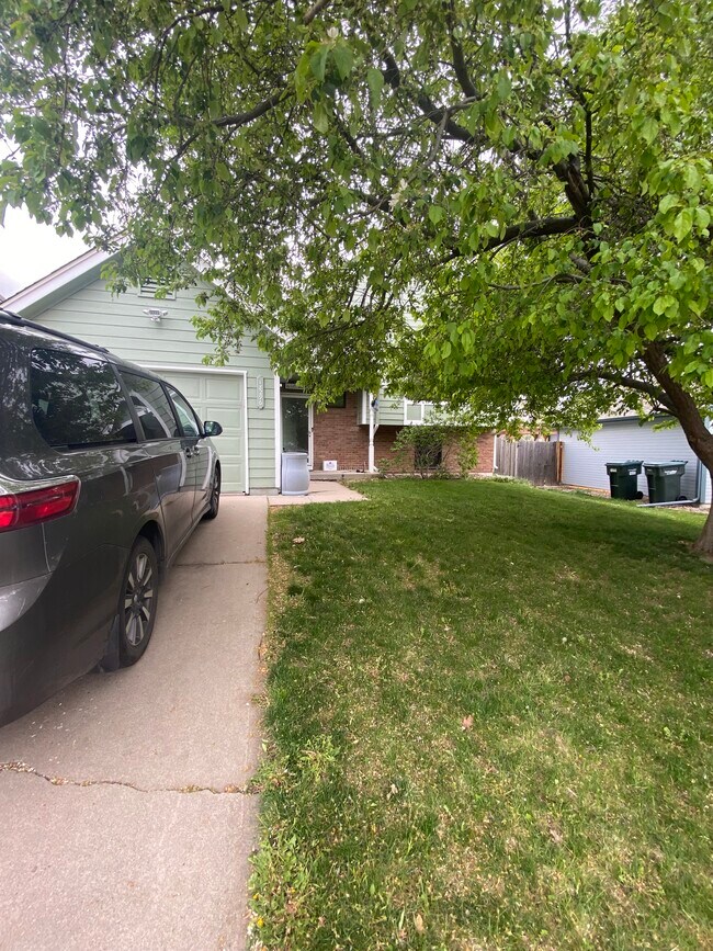 Building Photo - 18296 E Layton Pl