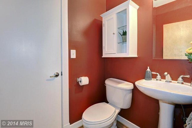 Foto del edificio - 2363 Champlain St NW